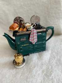 Продам Сувенирный Английский заварочный чайник ручной работы