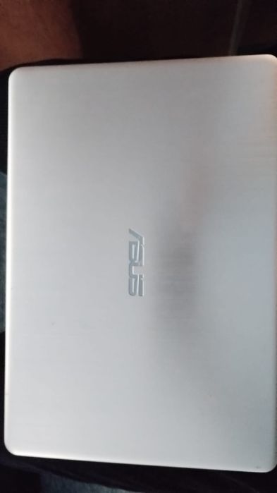 Asus S406U defect