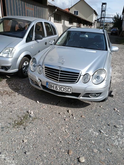 Mercedes e-classe w211 facelift Avangarde