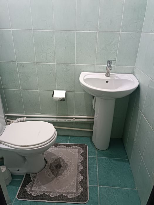 Sergeli 7A,3 xona 7 etaj skvoznoy srochno sotiladi