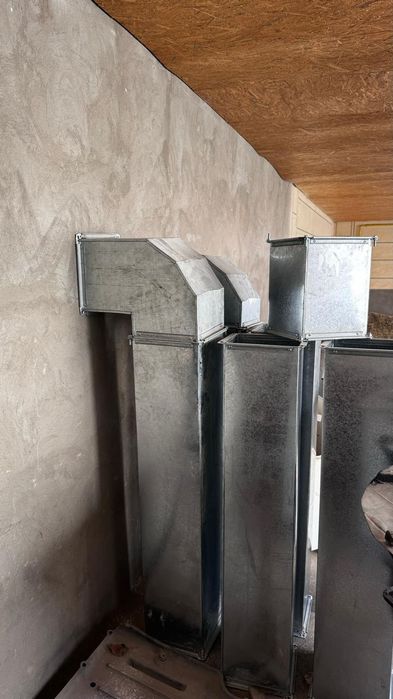 Вытяжки новый с маторчигом