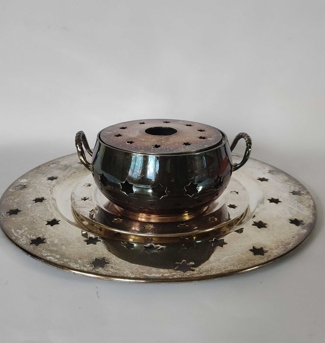 Посребрен комплект 2 плата+съд за подгряване