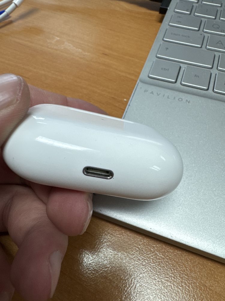 AirPods pro, 2 поколение