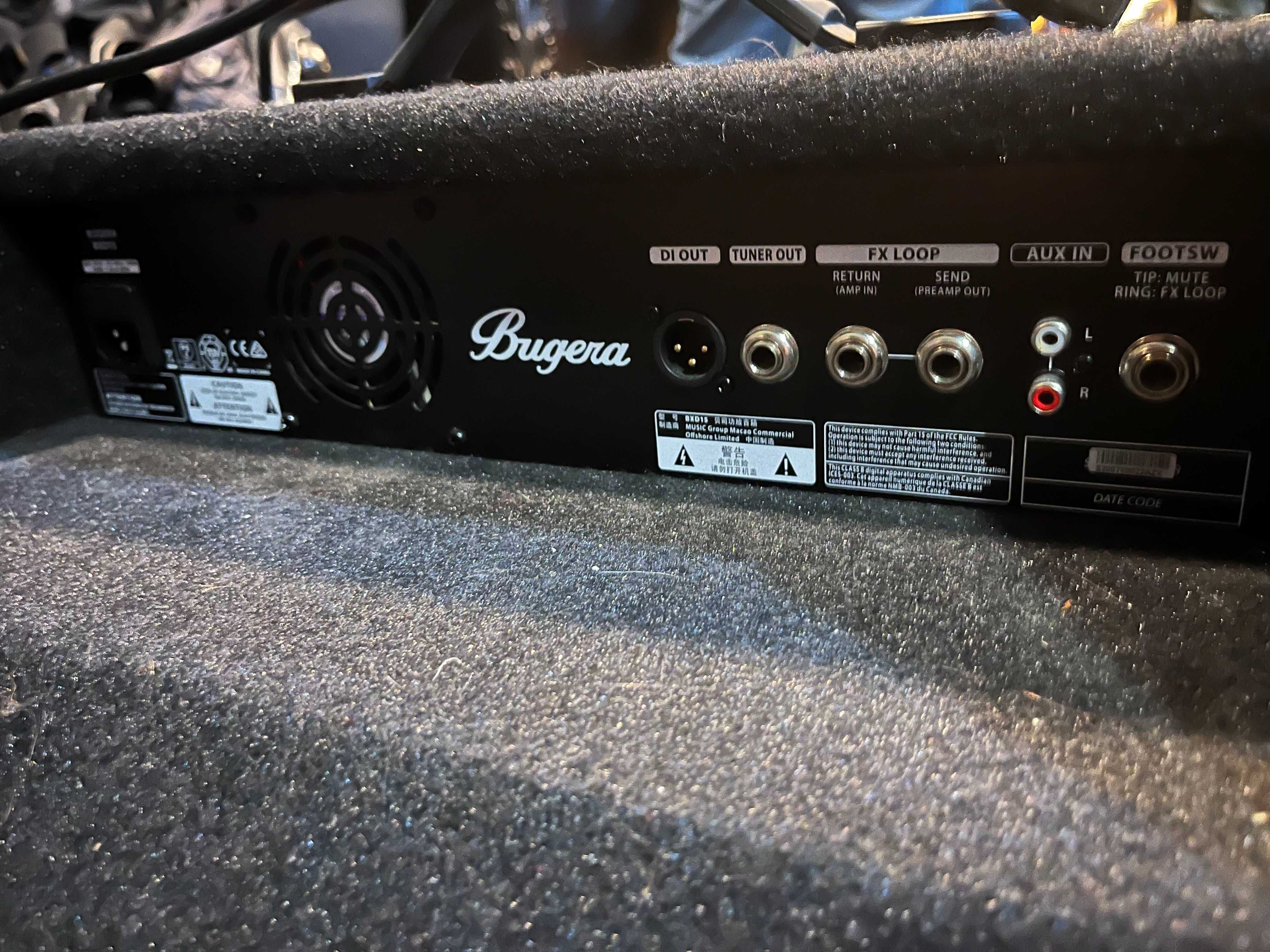 Кубе за бас китара Bugera BXD15A