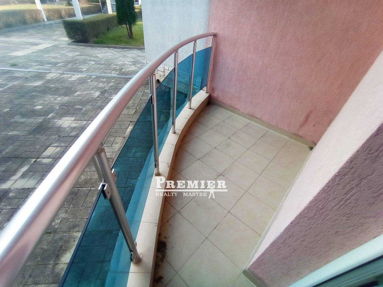 Продава се Двустаен апартамент в с. Равда, Област Бургас - 59 кв.м за 975 €/кв.м - Снимка #4