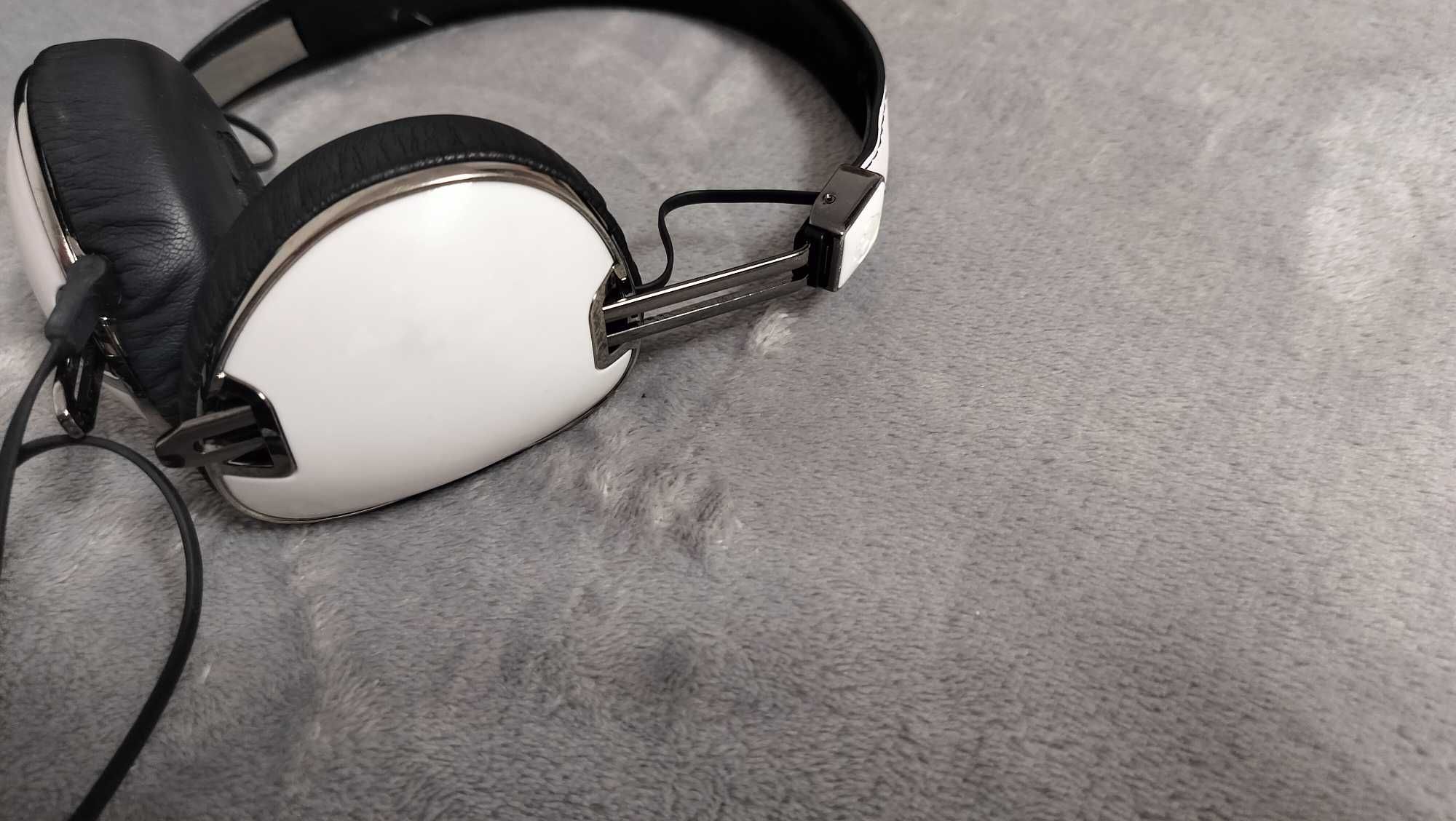 Casti cu fir On Ear Skullcandy Navigator White