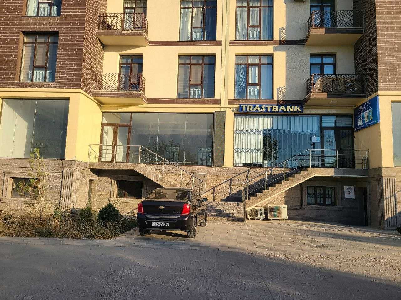 Guliston shahrida 1-savdo dokoni bolib tolash sharti asosida sotiladi