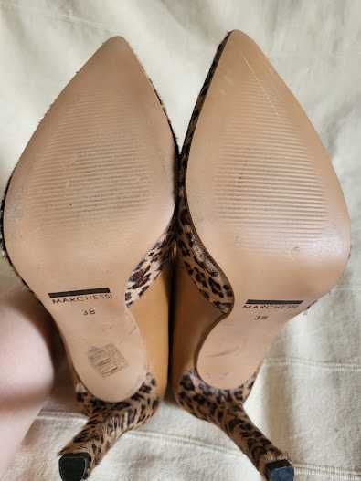 Pantofi 38 noi din piele cu blanita naturala