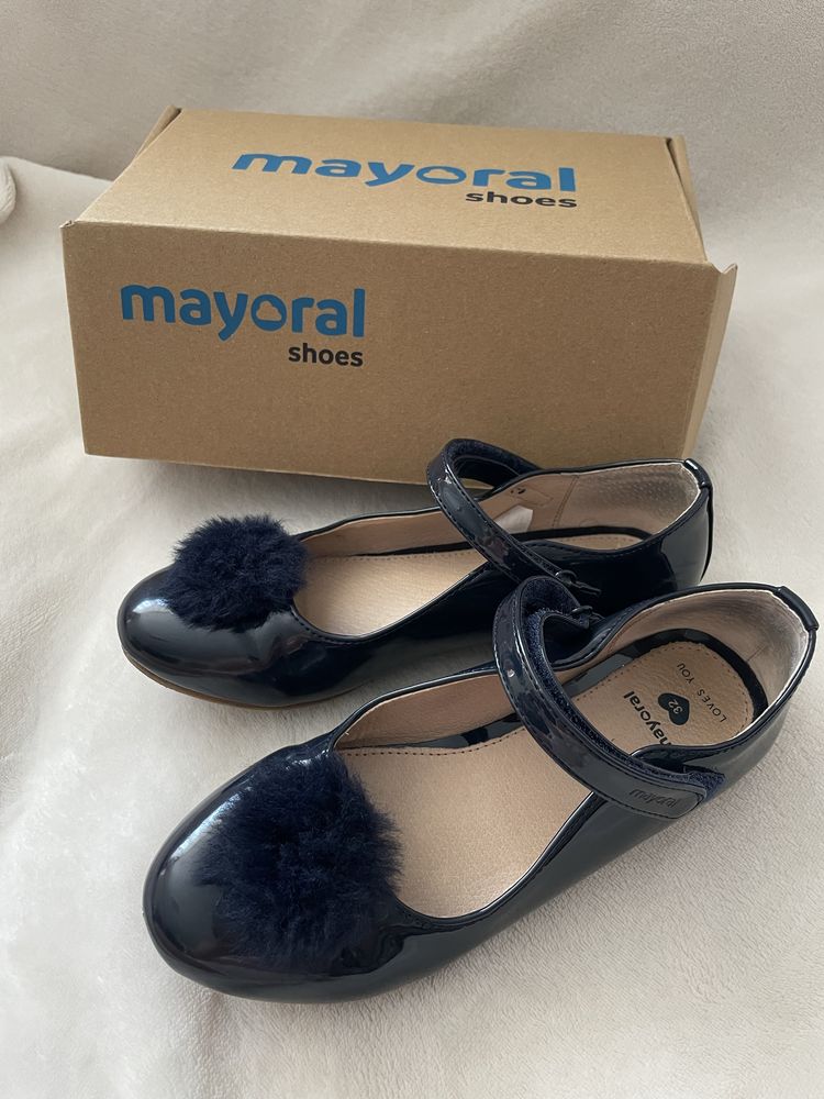 Обувки Mayoral, номер 32