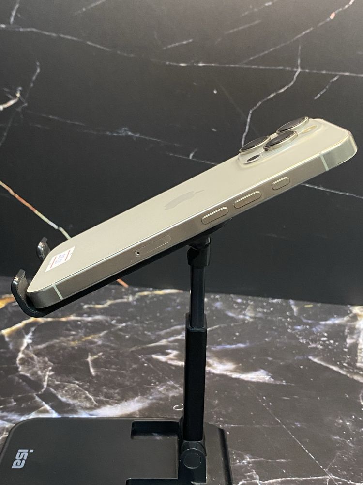 iPhone 16 Pro / Айфон 16 Про