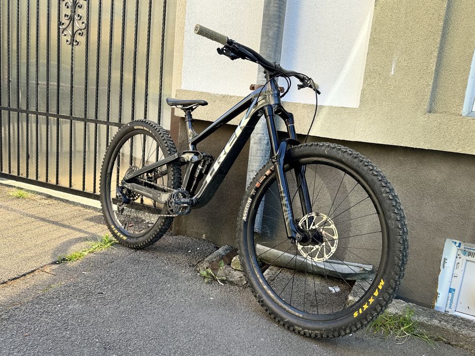 Bicicleta Trek Slash 8 -2022