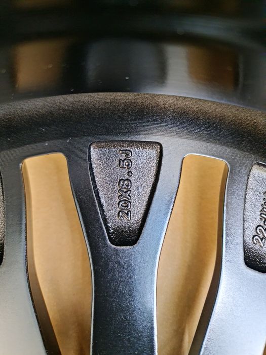 Amanet Vitan 107 Jante Mercedes 20 inch Model Maybach