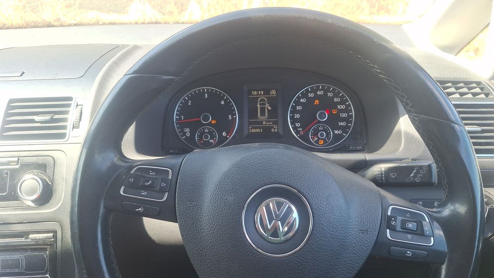 Bara fata grila tragar Radiatoare triple faruri capota vw touran 1.6 c