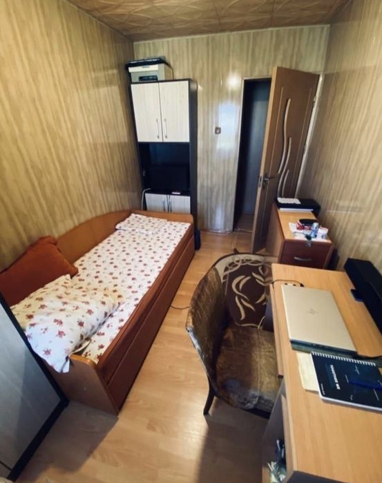 Vând urgent apartament 3 camere!