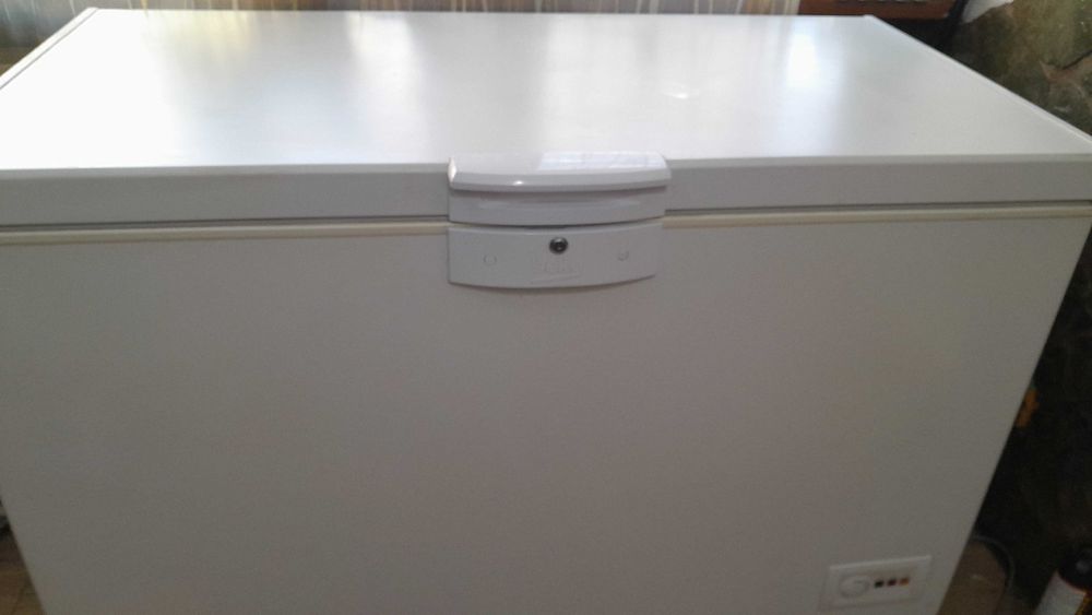 Lada frigorifica BEKO HS 22953, 284 l, H 86 cm