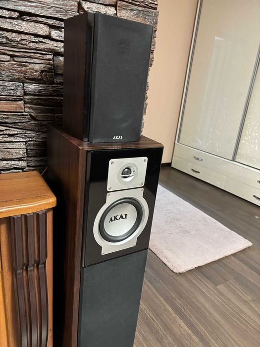vand boxe AKAI AS030RA-780BT !URGENT!