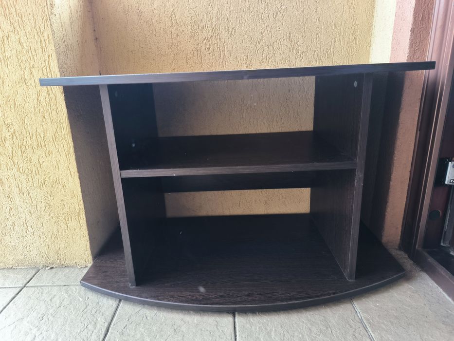 Vând birou și Măsuță de televizor