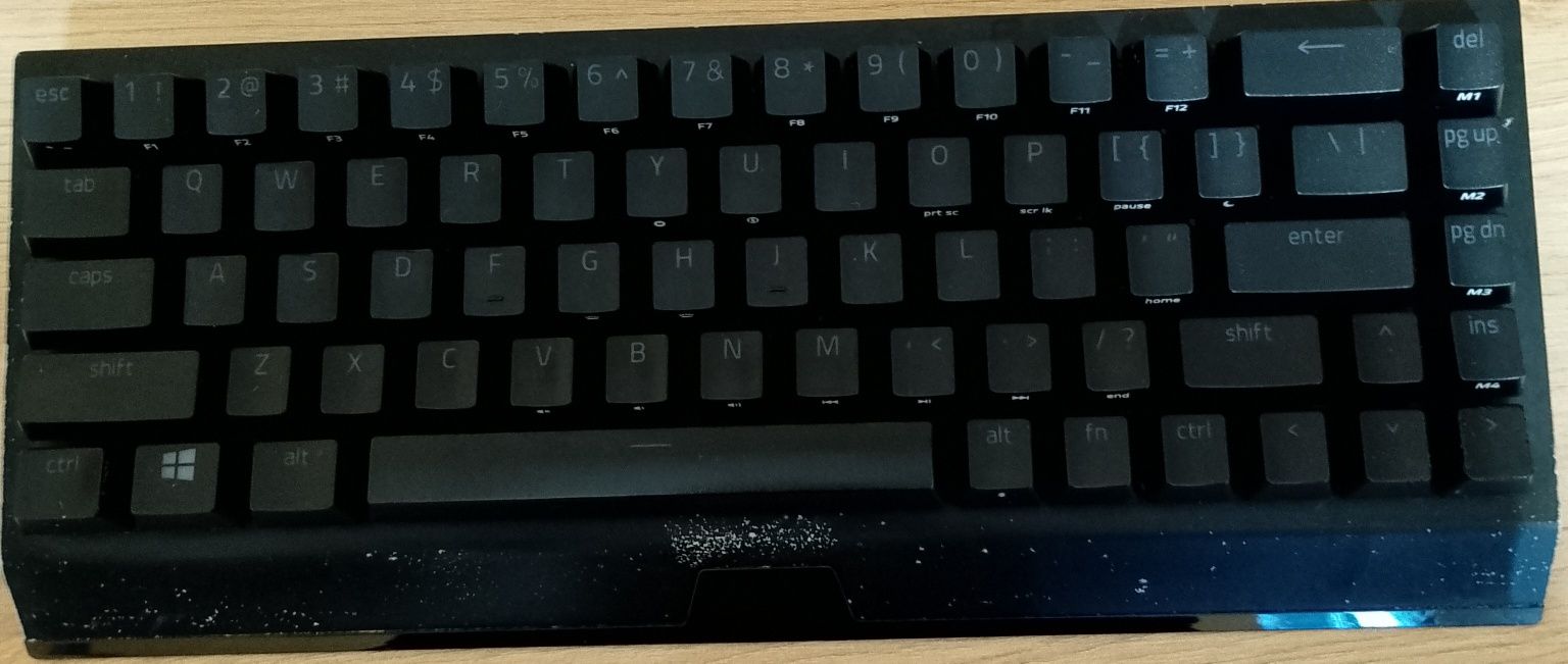 Razer BlackWidow V3 Mini HyperSpeed — механична безжична клавиатура |