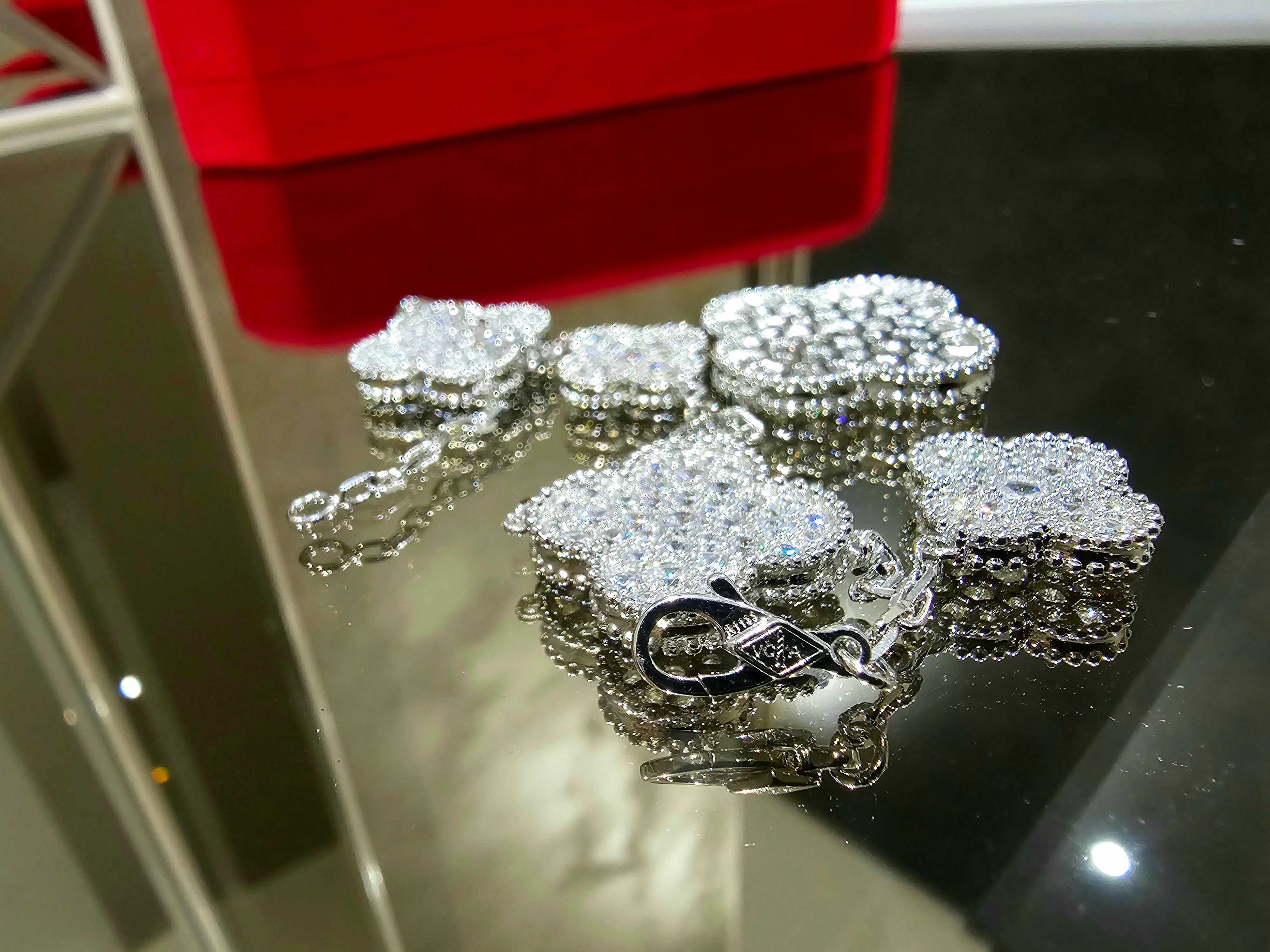 Van Cleef & Arpels VCA Silver Diamond Magic Alhambra Дамска Гривна