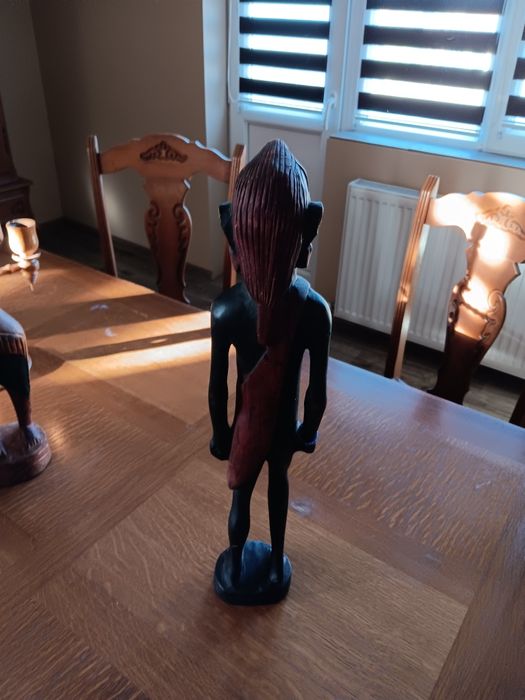 Дървени маски качествени