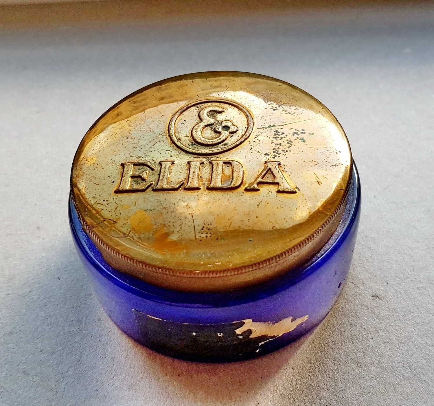 D431- I-ELIDA-Cutie crema pudra dama fata veche interbelica .