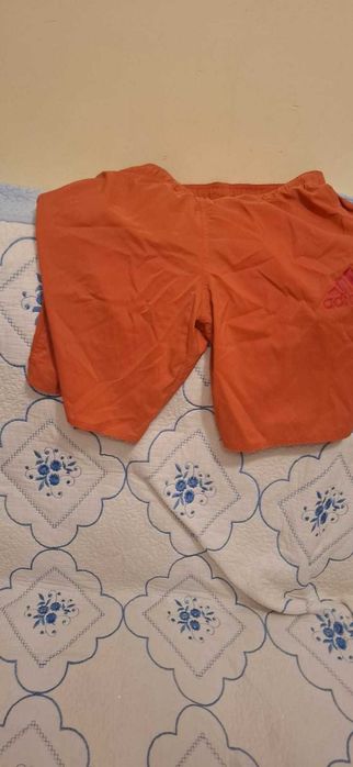 Pantaloni scurti pentru inot,cu elastic si snur