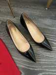 Токчета Louboutin 38 номер