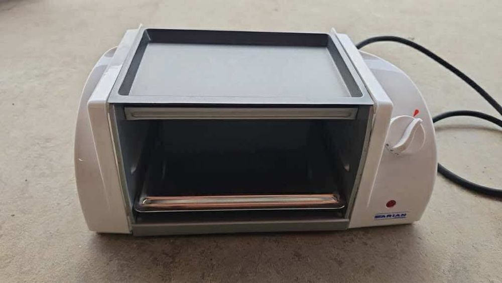 Компактен електрически грил