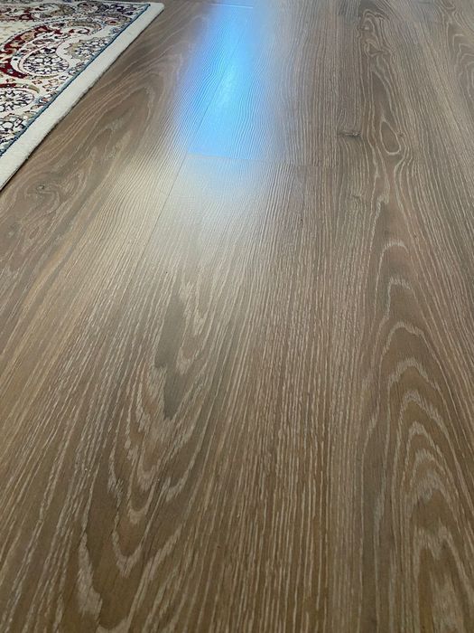 Продам ламинат в отличном состоянии