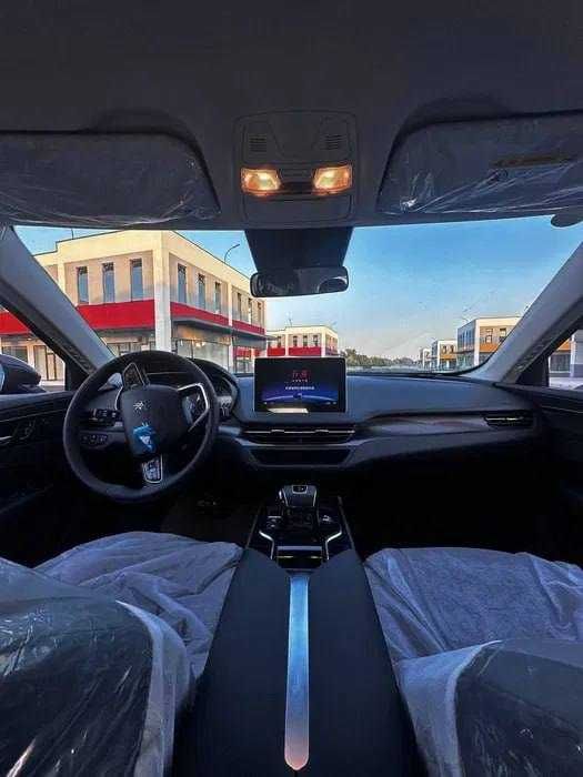 Hongqie E-QM5 500km Restayling