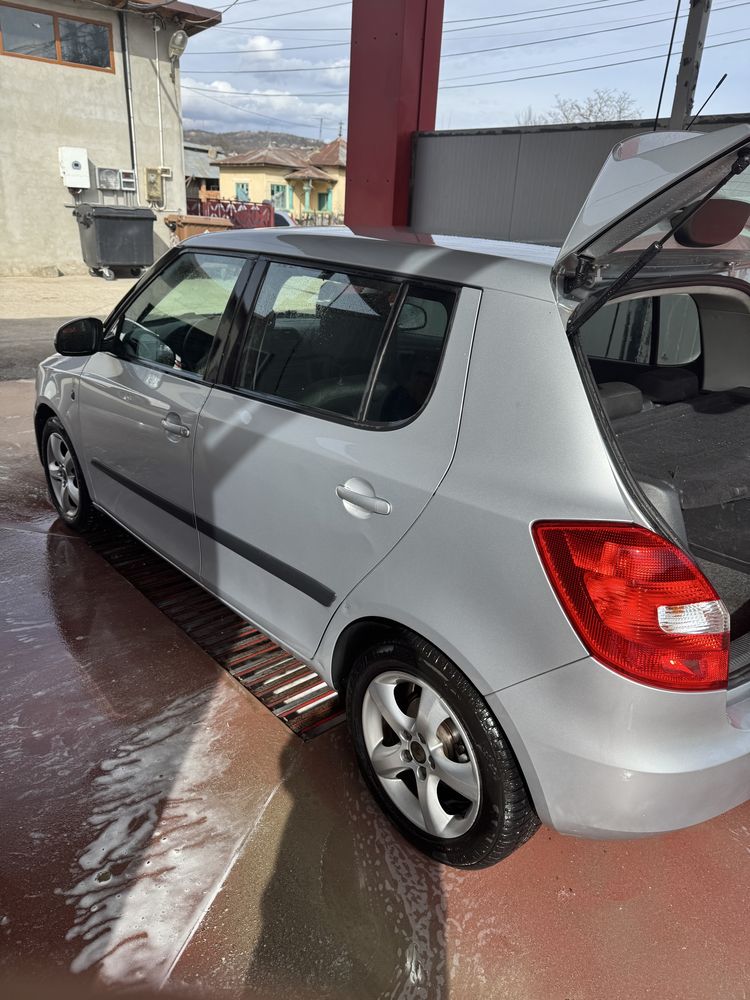 Skoda fabia 1.2 diesel 2012