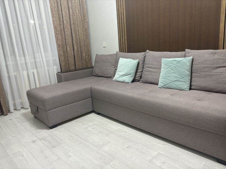 Продам угловой диван