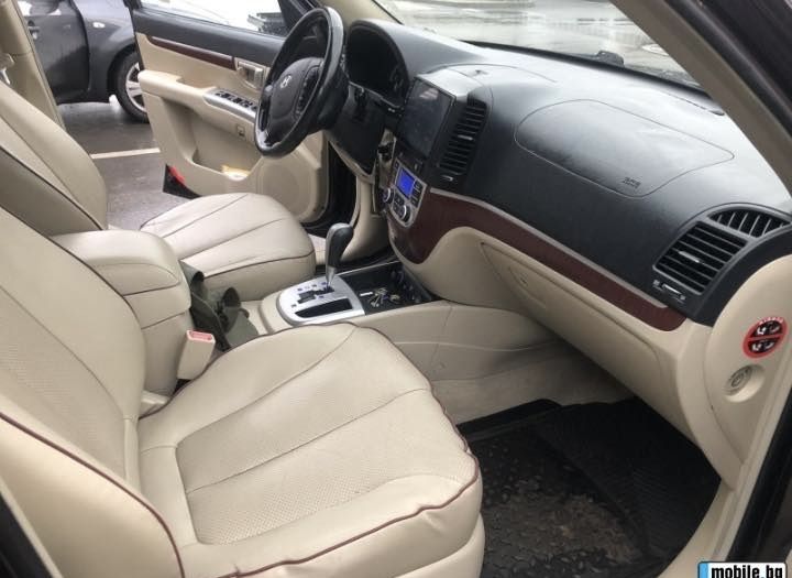 Продавам Hyndai Santa Fe