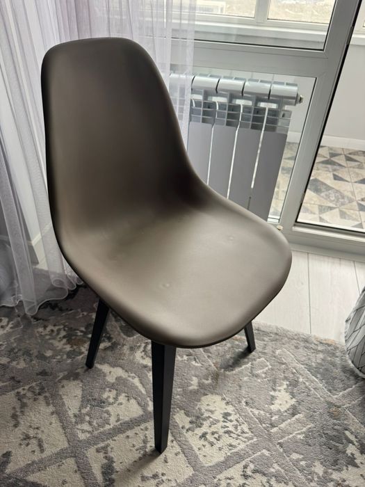 Продам стулья 3 шт