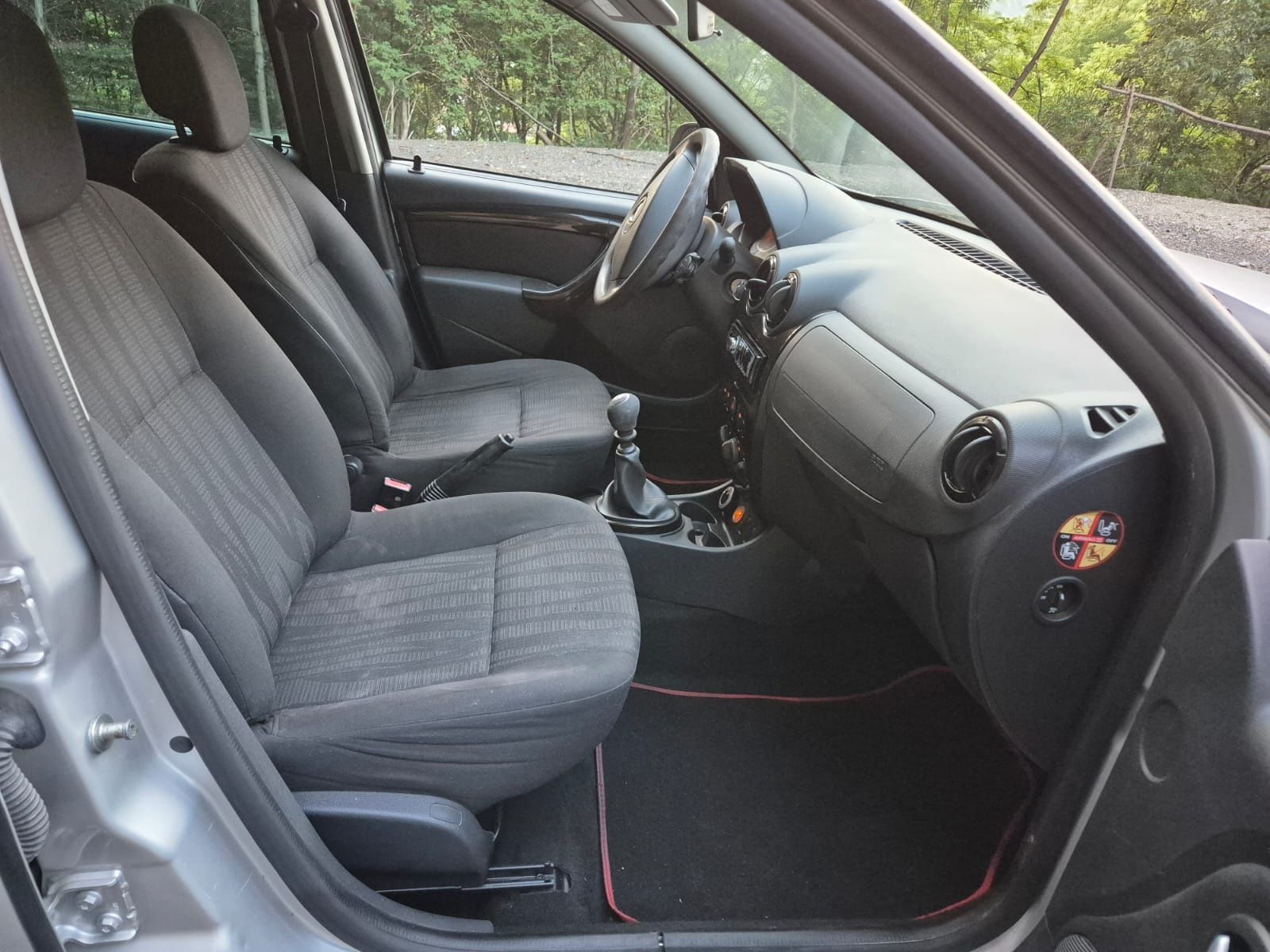 Dacia Duster 1.5 DCI-4X4-2011-Climă,Geamuri el,Cârlig rem.Recent adus