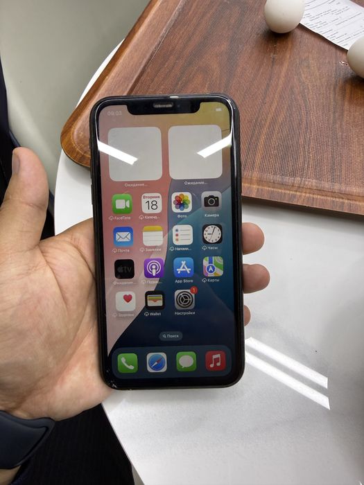Iphone XR 64 GB в отлично состоянии