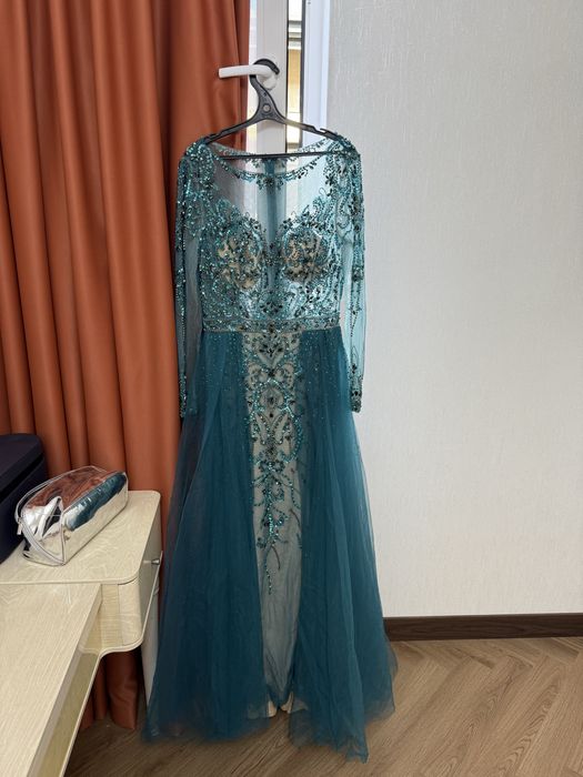 Вечернее платье Италия