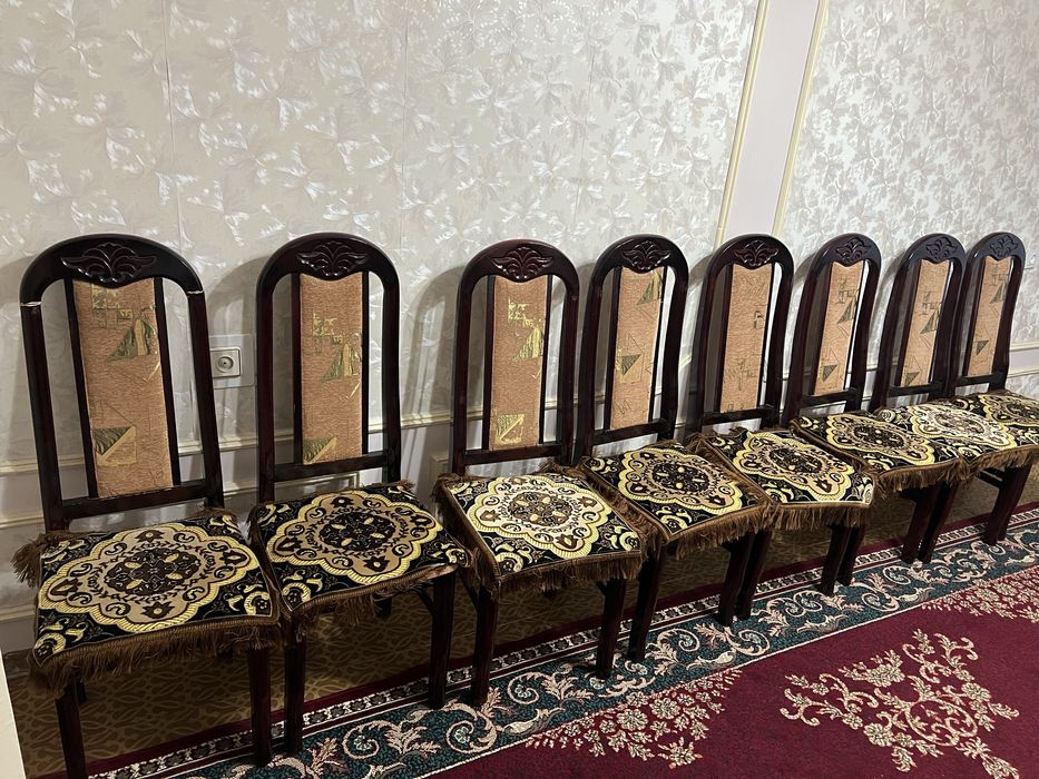 Мебель сотилади холати идеально