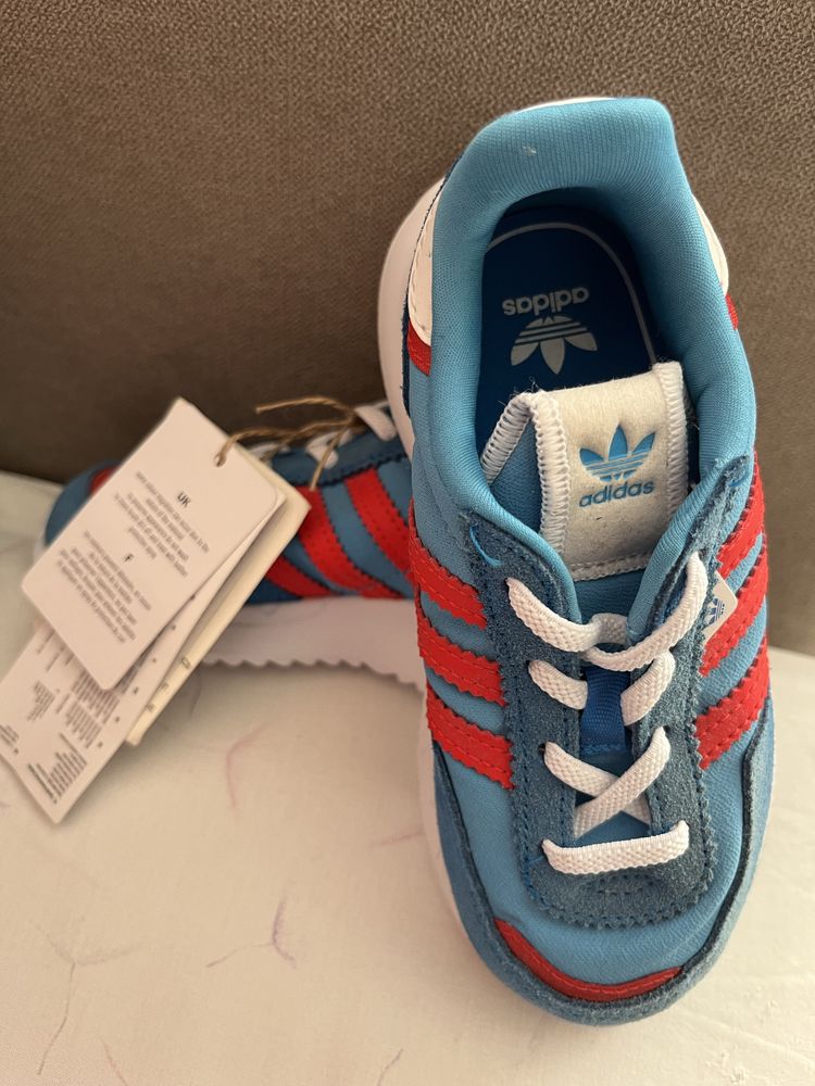 Adidas детски маратонки