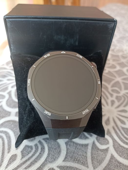Huawei watch GT 5 pro.