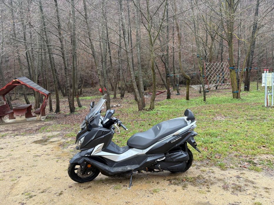 Maxi Scuter Sym Cruisym 125