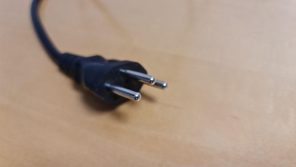 Cablu alimentare calculator