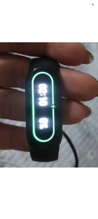 Продам часы, видеорегистратор , флешки