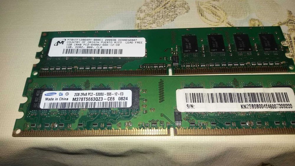 Vand memorii RAM DDR2 800 Mhz 1G HP si Samsung