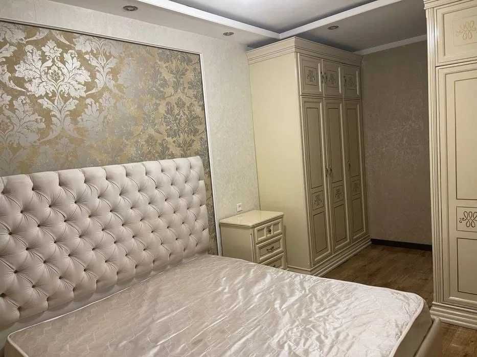 Сдаю шикарную кв 2/4/9 Яккасарай ро-н ул Кушбеги,Бошлик. 29*