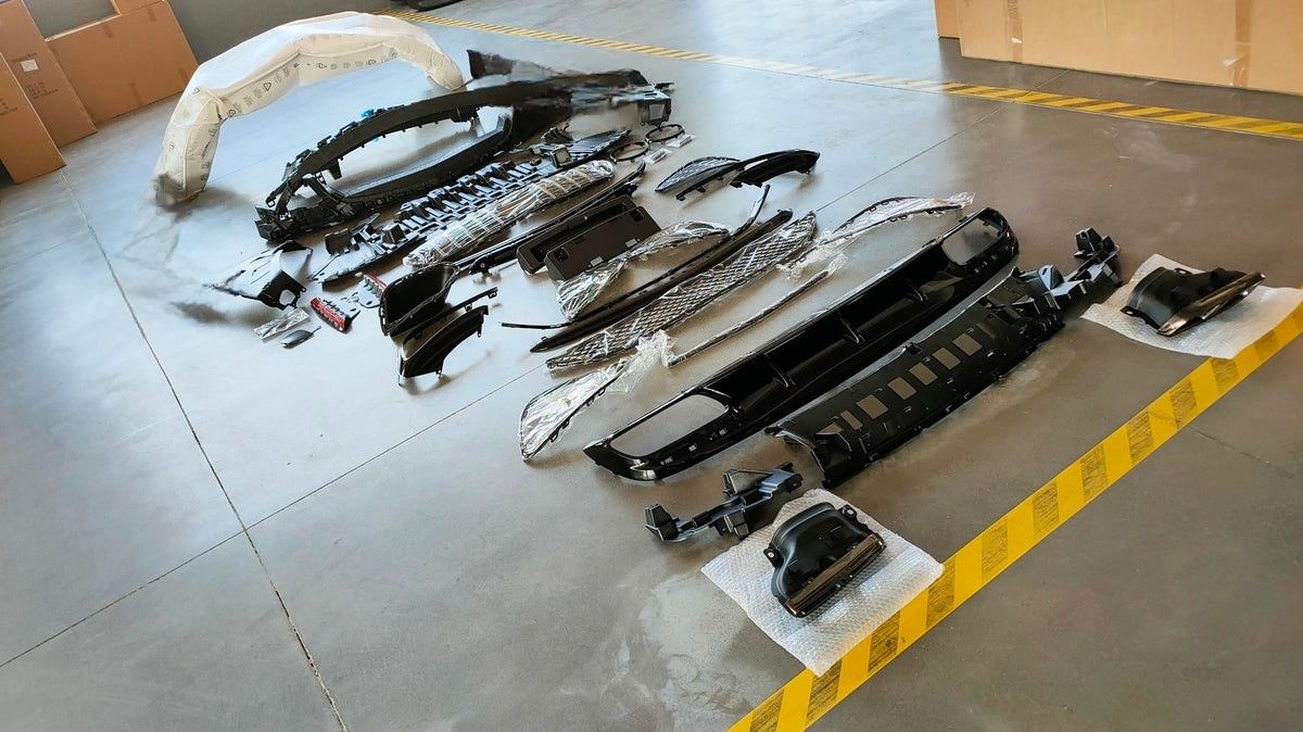 Пакет W217 C217 S63AMG броня дифузьор накрайници решетка Mercedes Face