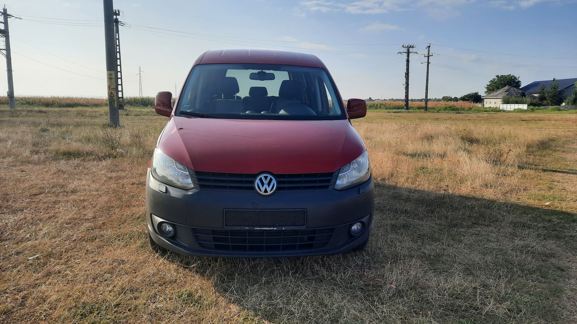 Vw caddy life 4x4 motor 2.0 diesel an 2011 5 locuri