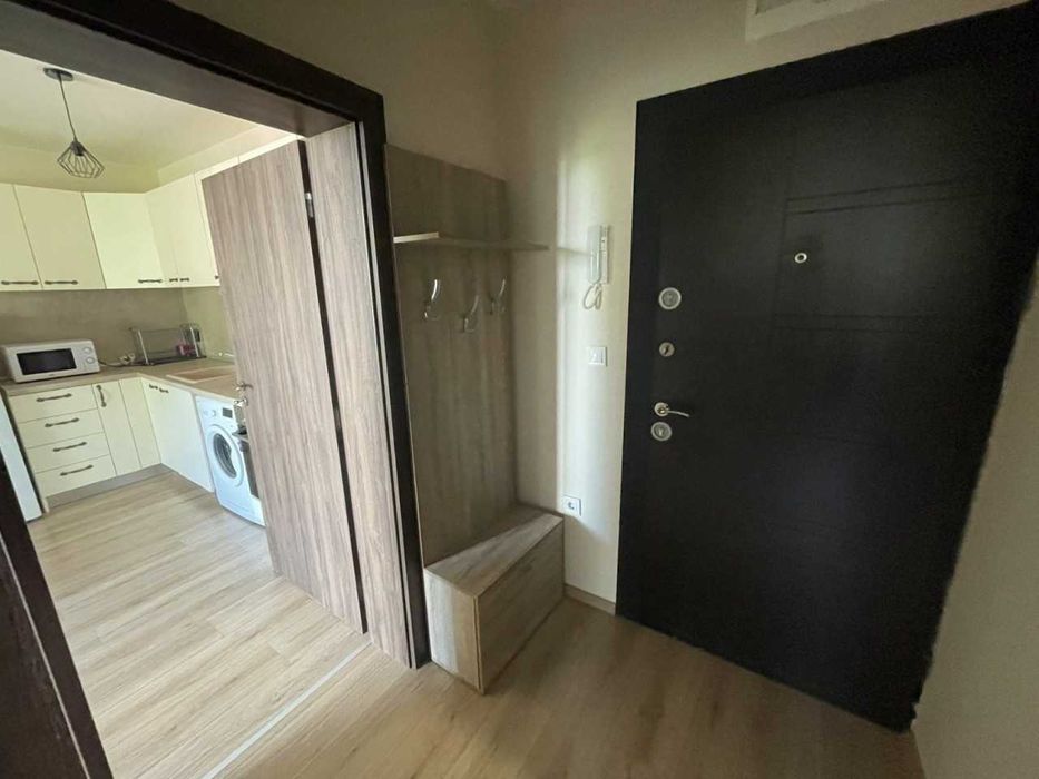 Дава се под наем Двустаен апартамент в Пловдив, Център - 66 кв.м за 400 € - Снимка #3