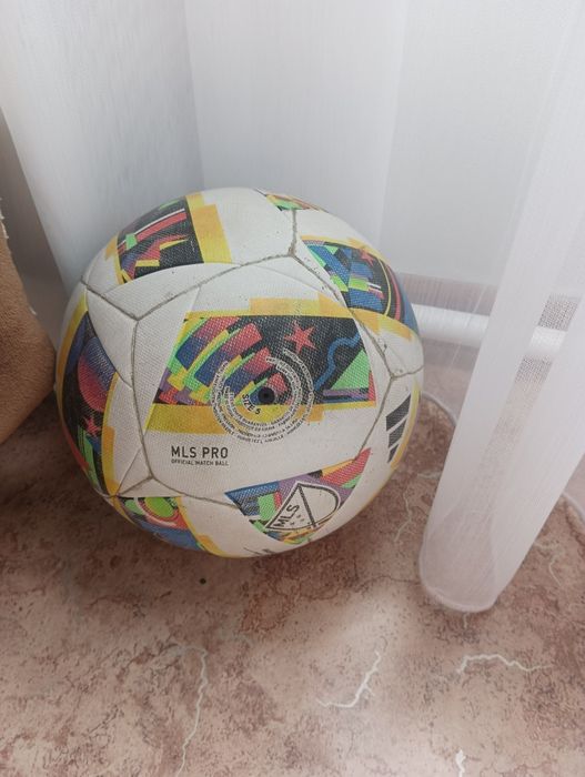 Мяч футбольный mls pro