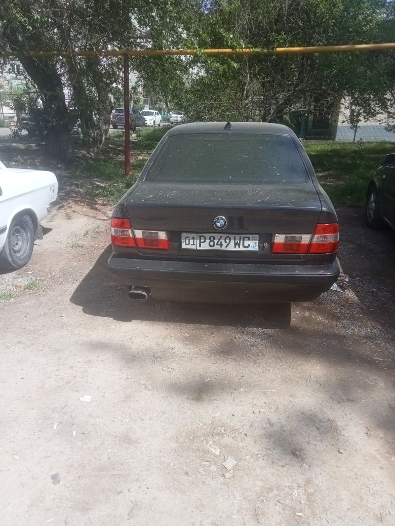 BMW e34 sotiladi abmen ham qilamiz keliwse ozim miwinam ozim no